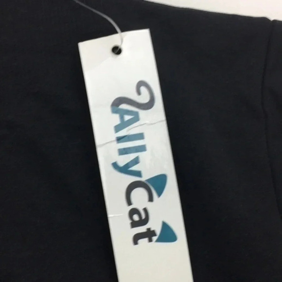 ally cat ladies blouse  OS - Picture 3 of 16